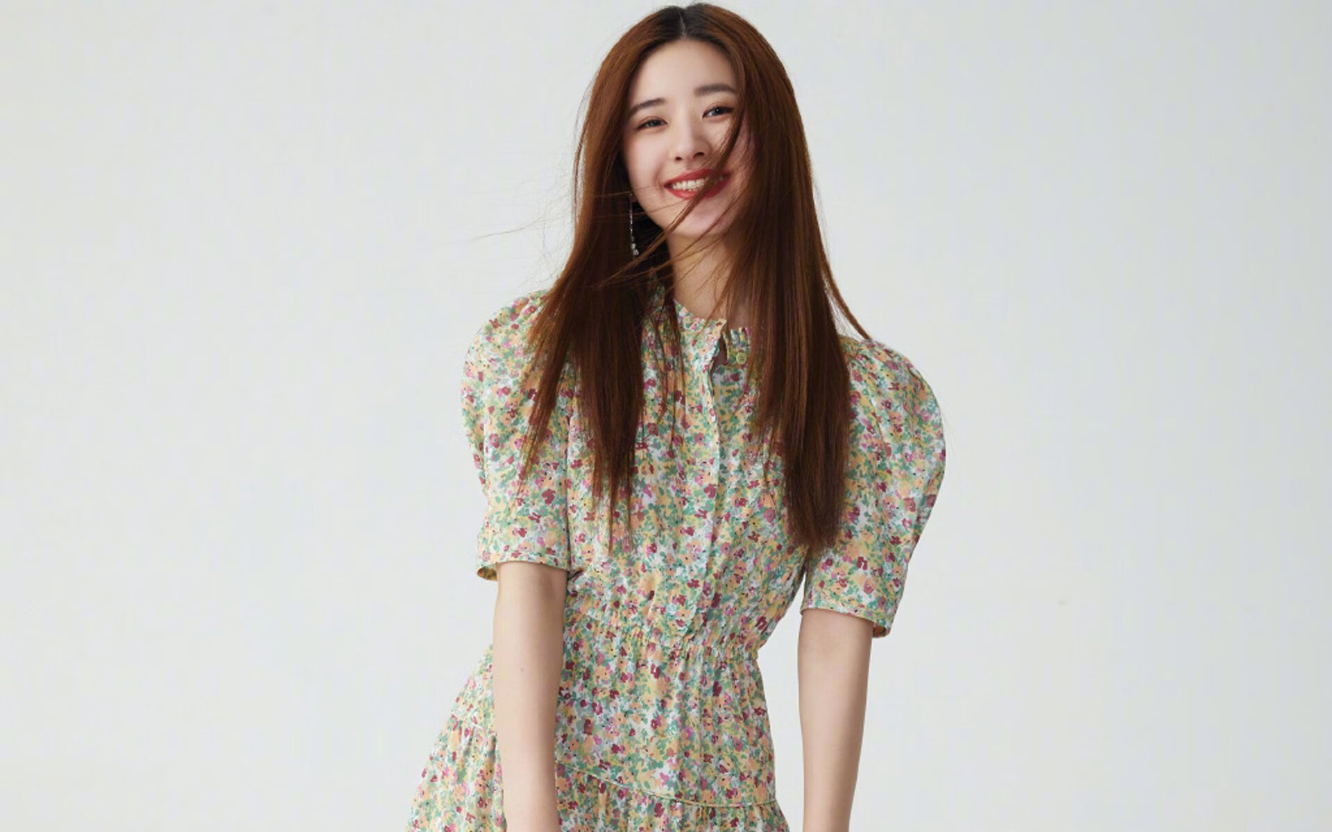 塔图姆关键抢断点燃凯尔特人反击高潮，凯尔特人塔图姆打中锋可以吗