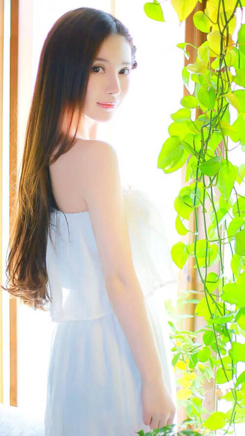 斯洛文尼亚女篮在欧洲锦标赛中表现优异，争夺奖牌