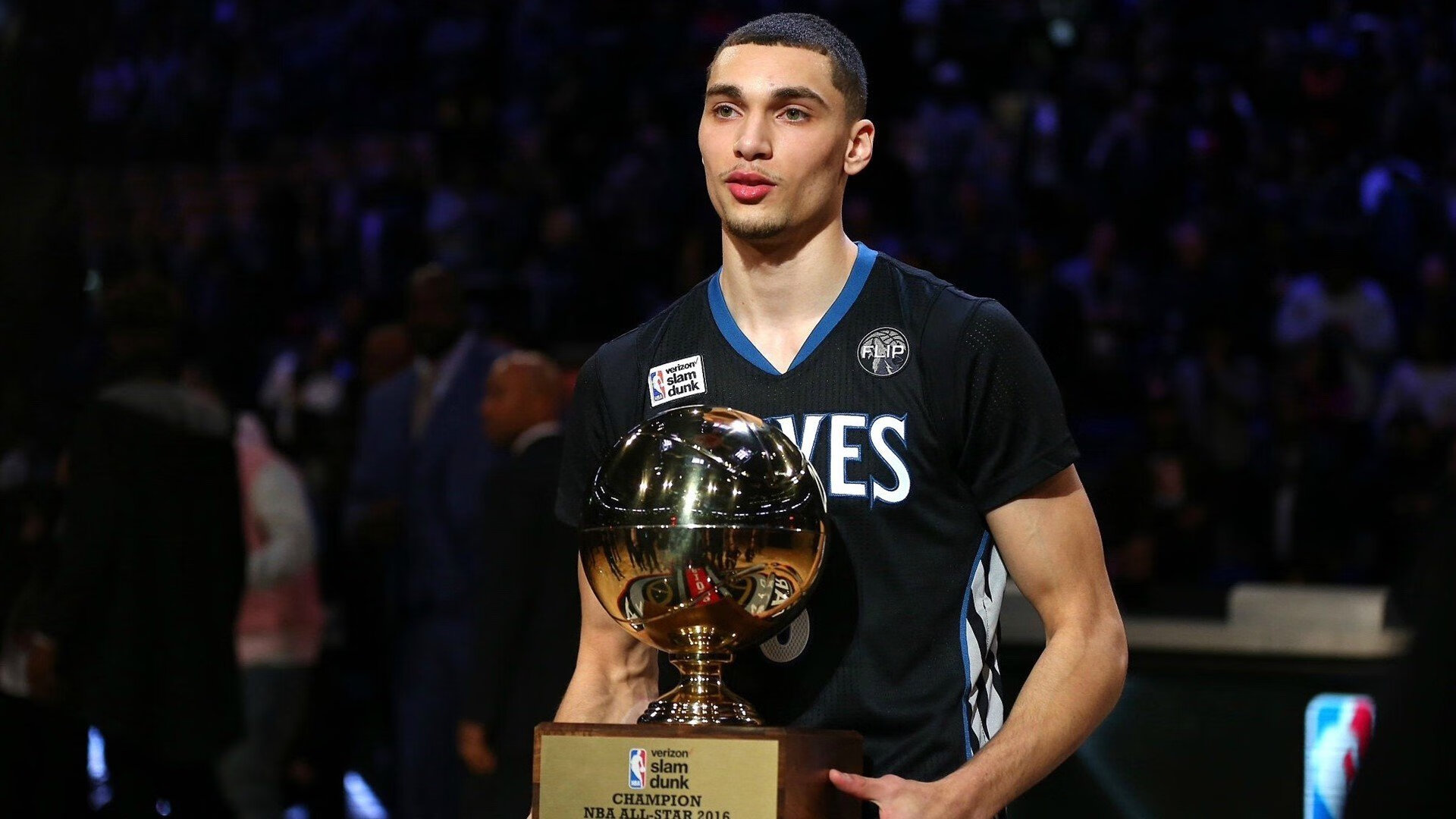 《Uzi：从菜鸟到传奇，电竞路上持续书写辉煌》，uzi的电竞路